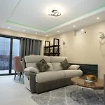 Charming London House - Sleeps 5 & Outdoor Space